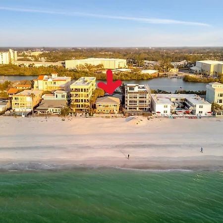 Stones Throw Beachside Bungalow #1 On The Beach Clearwater Beach Εξωτερικό φωτογραφία